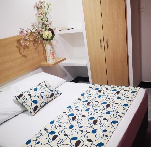 Fotos del hotel Plaza 43:  6