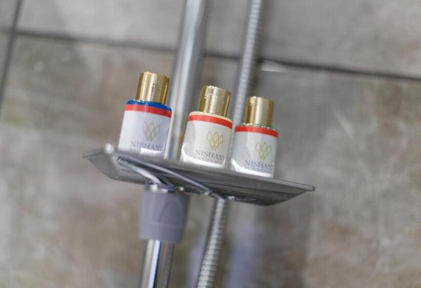 Fotos del hotel Nishant:  18