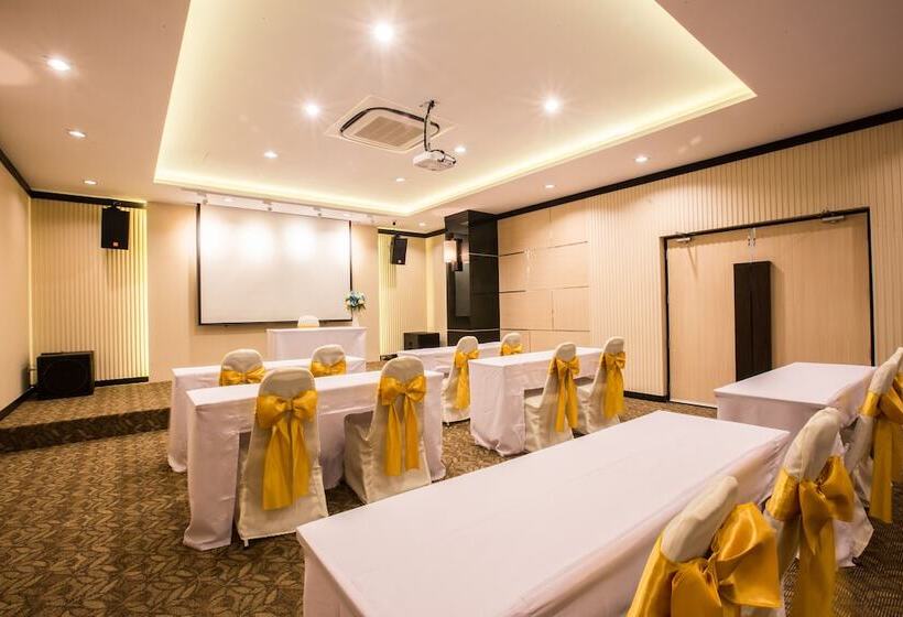 Fotos del hotel L:  5