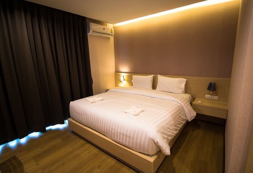 Fotos del hotel L:  8