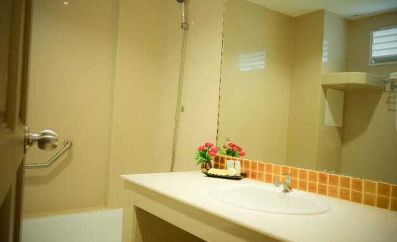 Fotos del hotel Summer Tree:  14