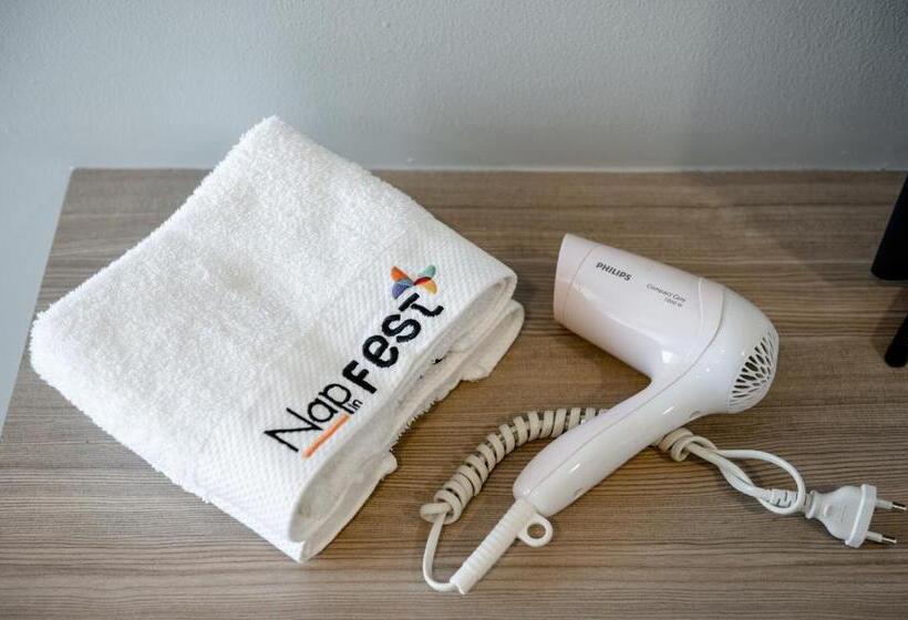 Fotos del hotel Nap In Fest:  5