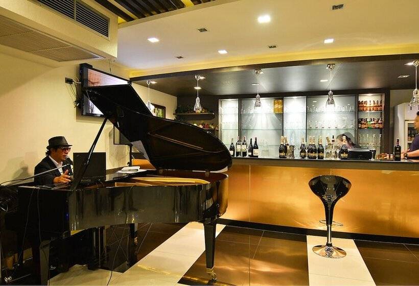 Fotos del hotel The 93:  11