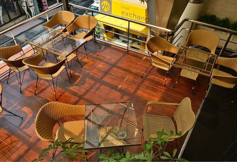 Fotos del hotel The 93:  20