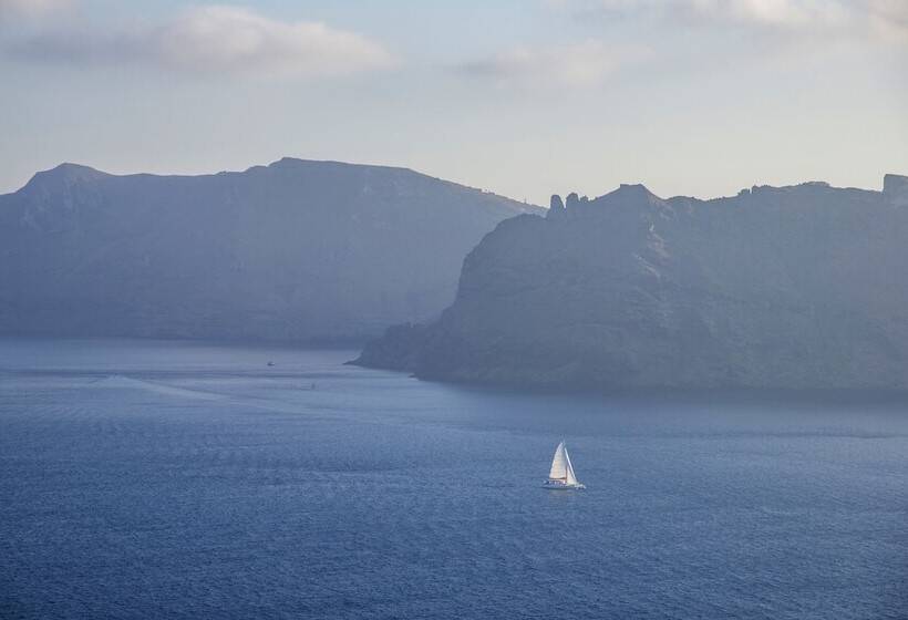 Fotos del hotel Ambition Suites:  22