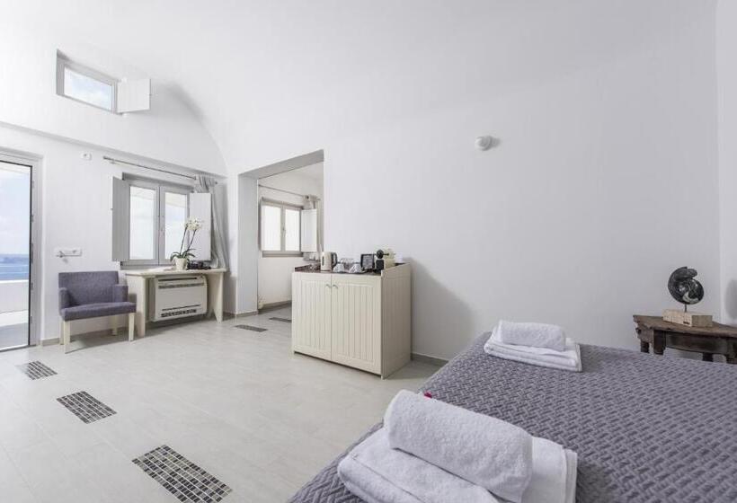 Fotos del hotel Ambition Suites:  8