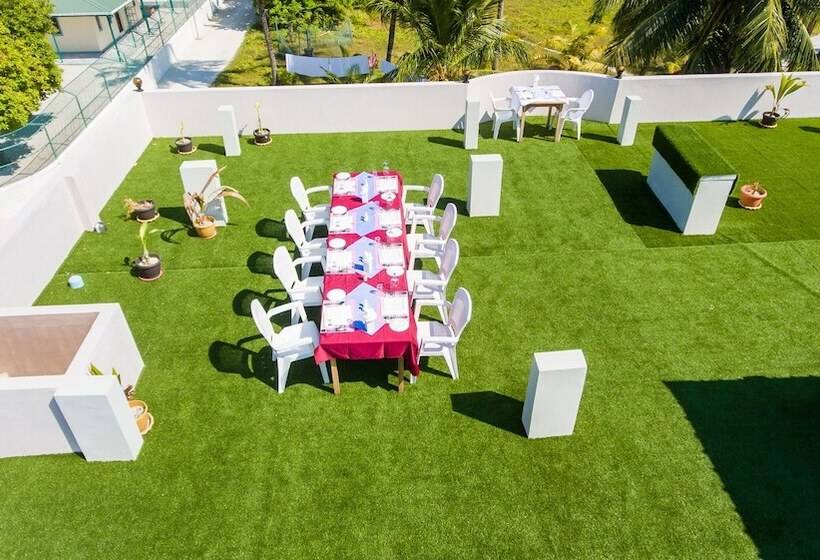 Fotos del hotel White Sand Lodge:  21