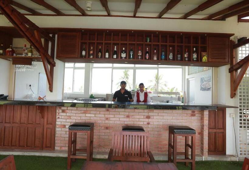 Fotos del hotel Refresh Hotel Hikkaduwa:  6