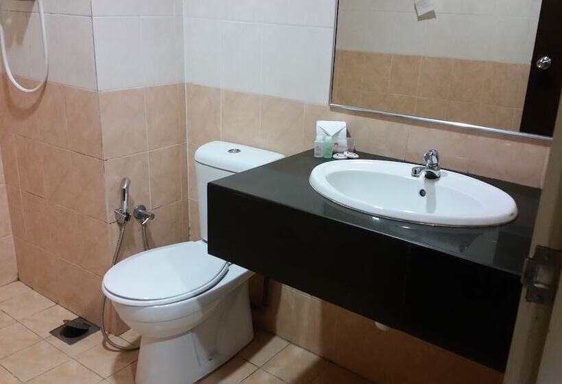 Fotos del hotel Carlton  Shah Alam:  7