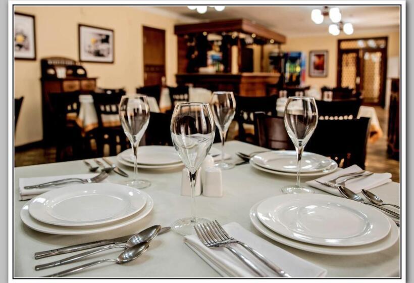 Fotos del hotel Bek Samarkand:  4