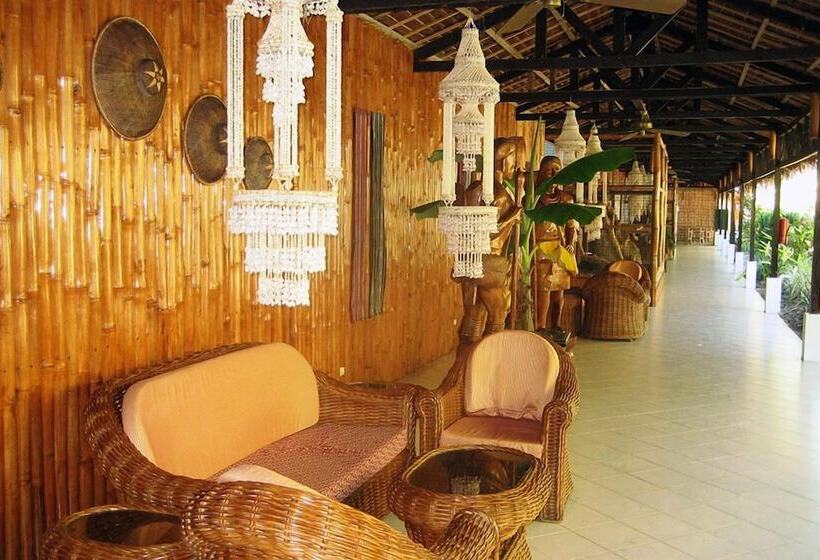 Fotos del hotel Whispering Palms Bungalow Resort:  1