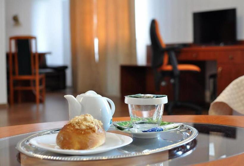 Fotos del hotel Leopolis:  25