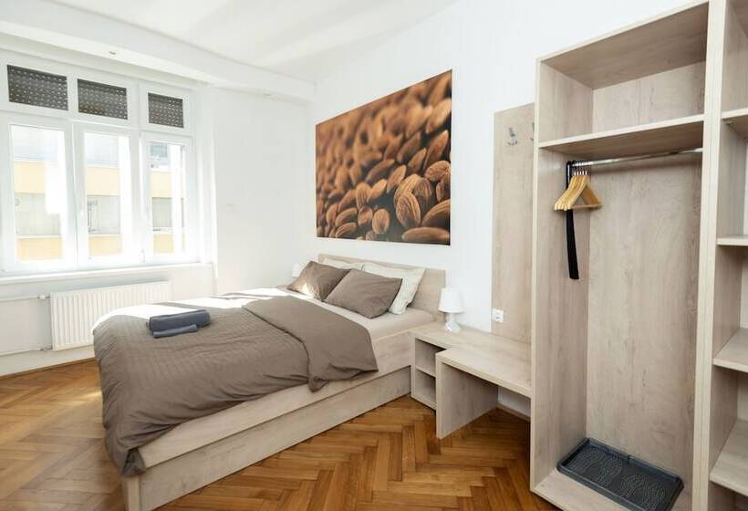 Fotos del hotel Viva Rooms:  18