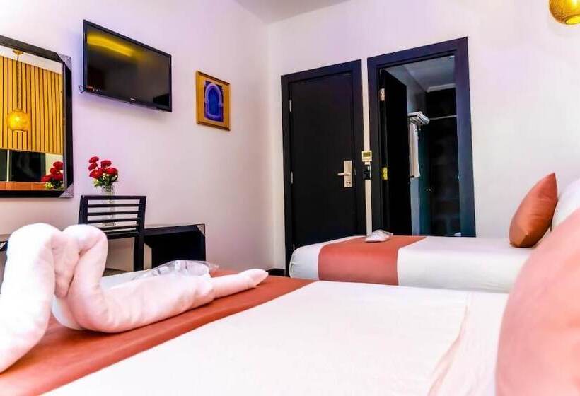 Fotos del hotel Les Ambassadeurs:  15