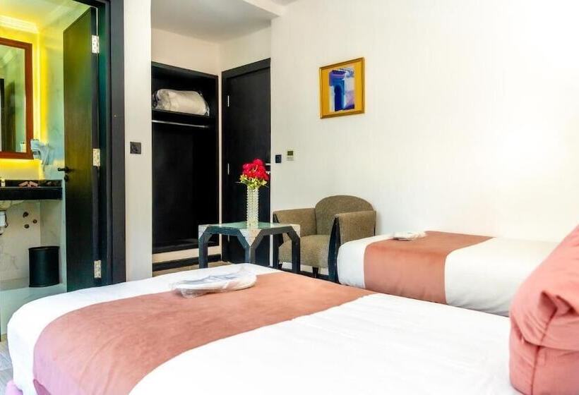 Fotos del hotel Les Ambassadeurs:  22