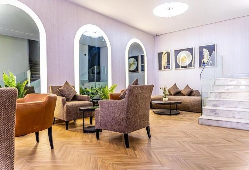 Fotos del hotel Les Ambassadeurs:  2