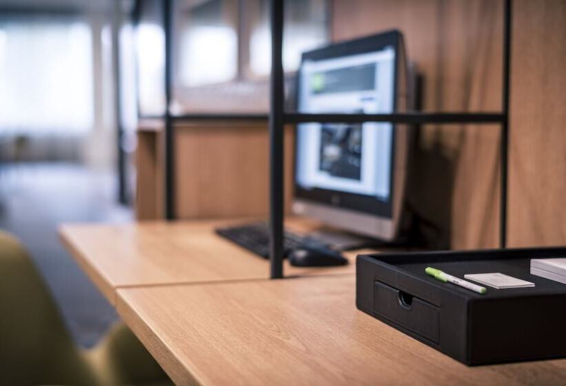 Fotos del hotel Courtyard By Marriott Brno:  25