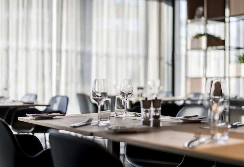 Fotos del hotel Courtyard By Marriott Brno:  16