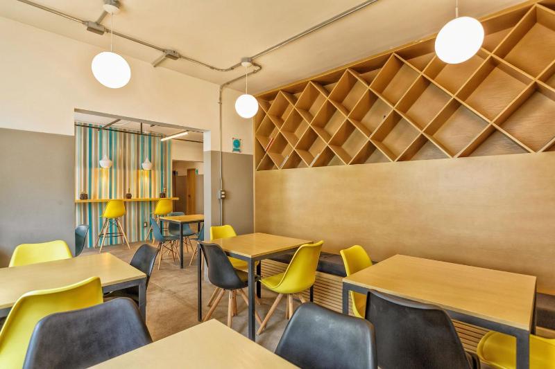 Fotos del hotel The Host Business Suites At Wtc:  7