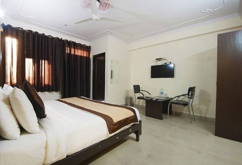 Fotos del hotel Charan Pahari:  15