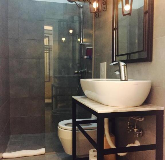 Fotos del hotel Antigone:  5