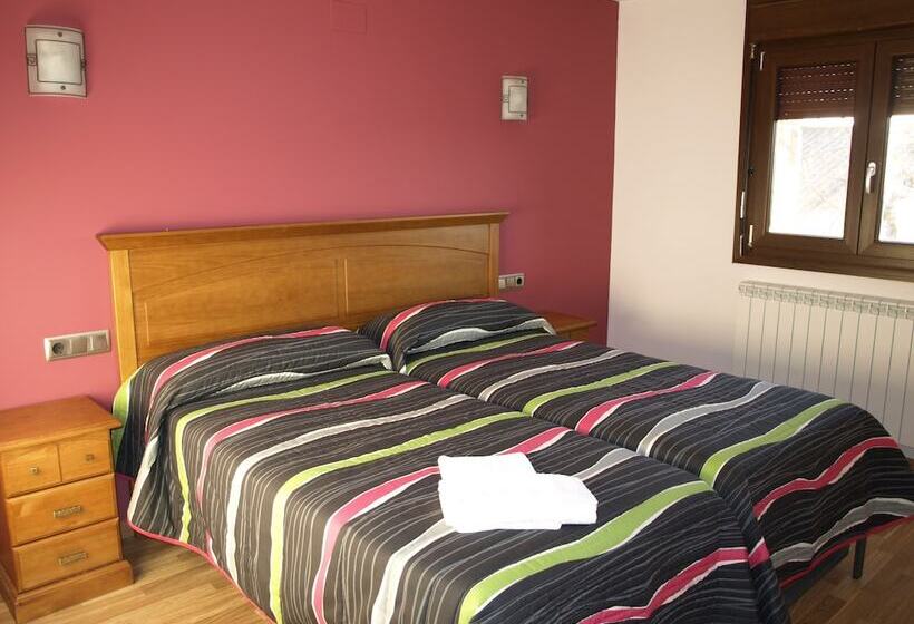 Fotos del hotel El Churrón:  17