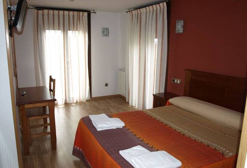 Fotos del hotel El Churrón:  1