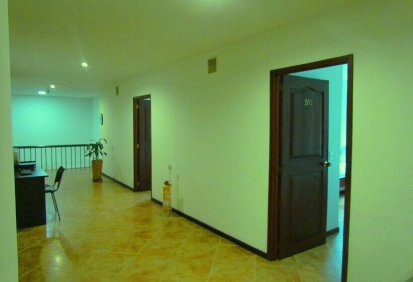 Fotos del hotel Plaza Mayor Medellin:  3