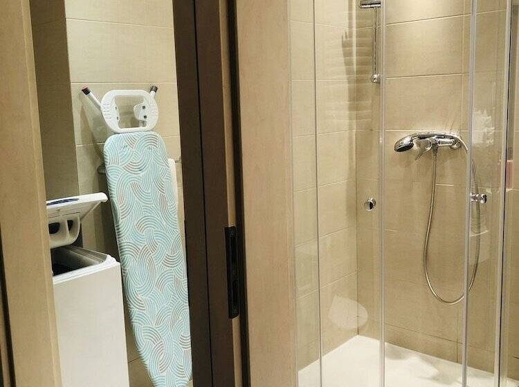 Fotos del hotel Voyage City Apartments:  17