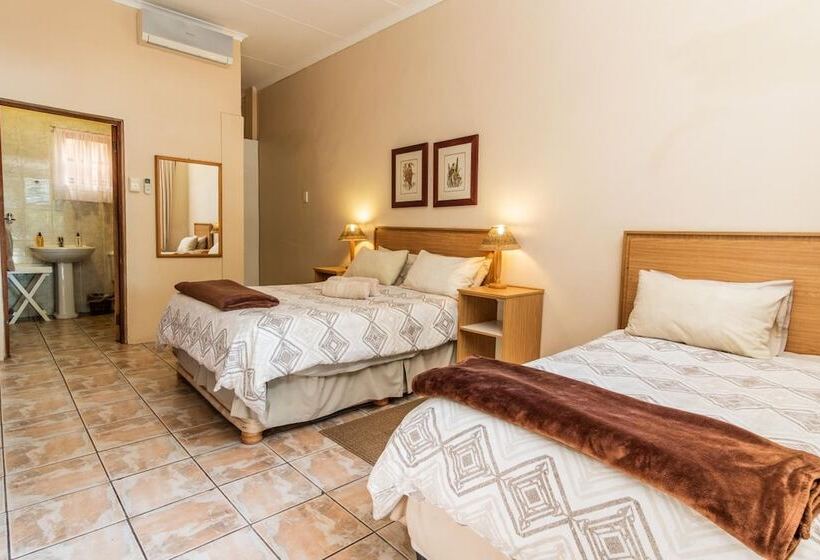 Fotos del hotel Treetops Guesthouse:  14