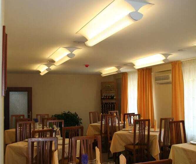 Fotos del hotel Baneasa Parc:  10