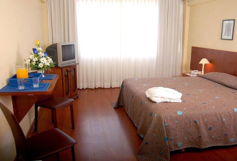 Fotos del hotel Imperio Suites:  7