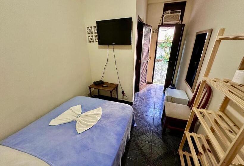 Fotos del hotel Pousada E Hostel Barra Da Tijuca:  18