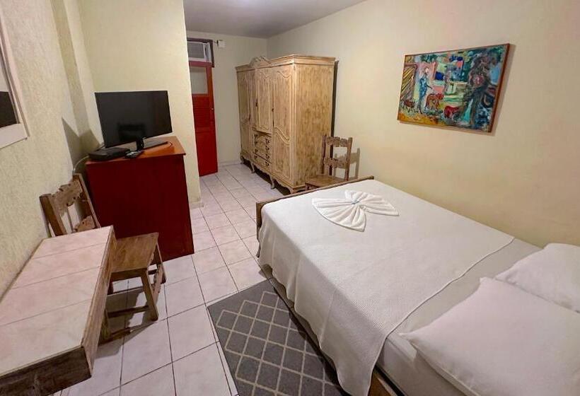 Fotos del hotel Pousada E Hostel Barra Da Tijuca:  11