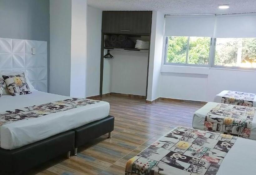 Fotos del hotel Palmas Del Estadio:  17