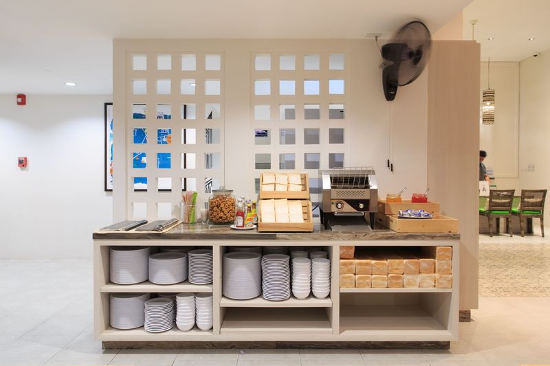 Fotos del hotel Recenta Suite Phuket Suanluang:  8