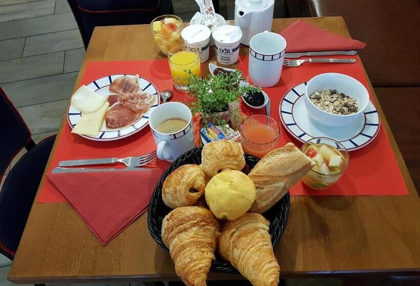 Fotos del hotel Hôtel Au Bon Coin:  8