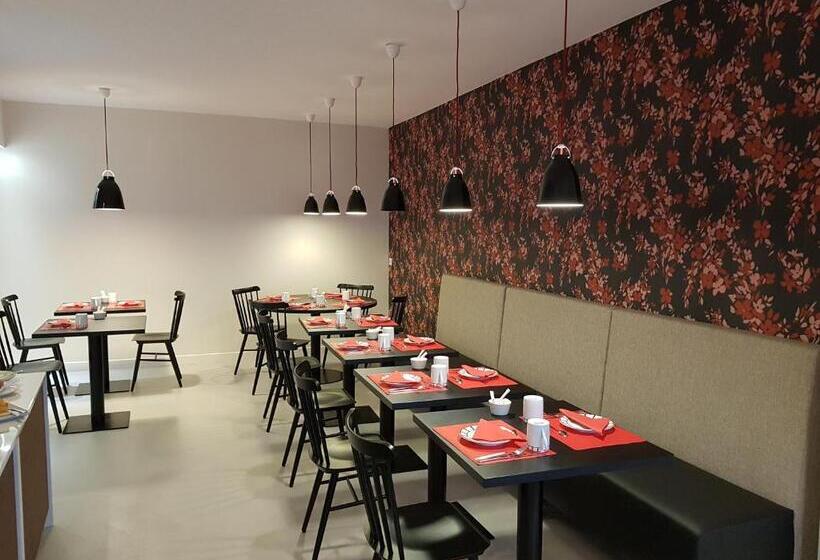 Fotos del hotel Hôtel Au Bon Coin:  2