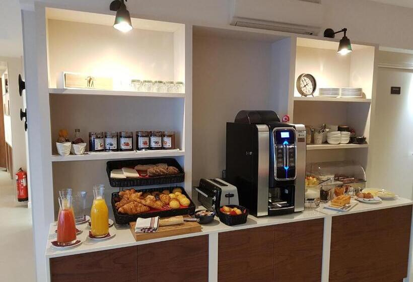 Fotos del hotel Hôtel Au Bon Coin:  3