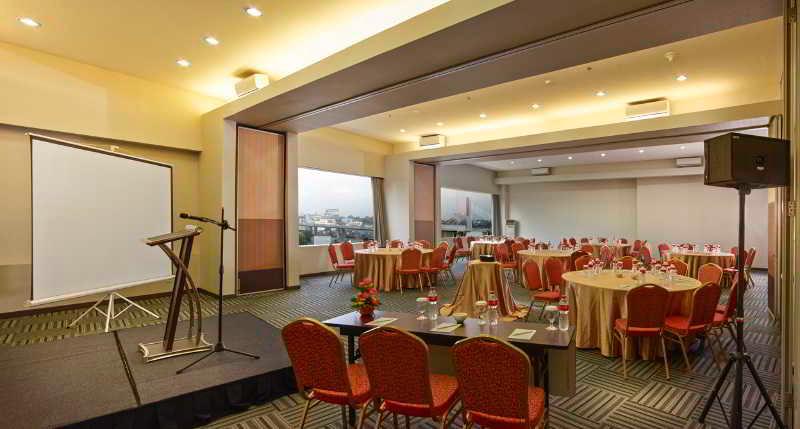 Fotos del hotel Zen Premium Cihampelas:  4