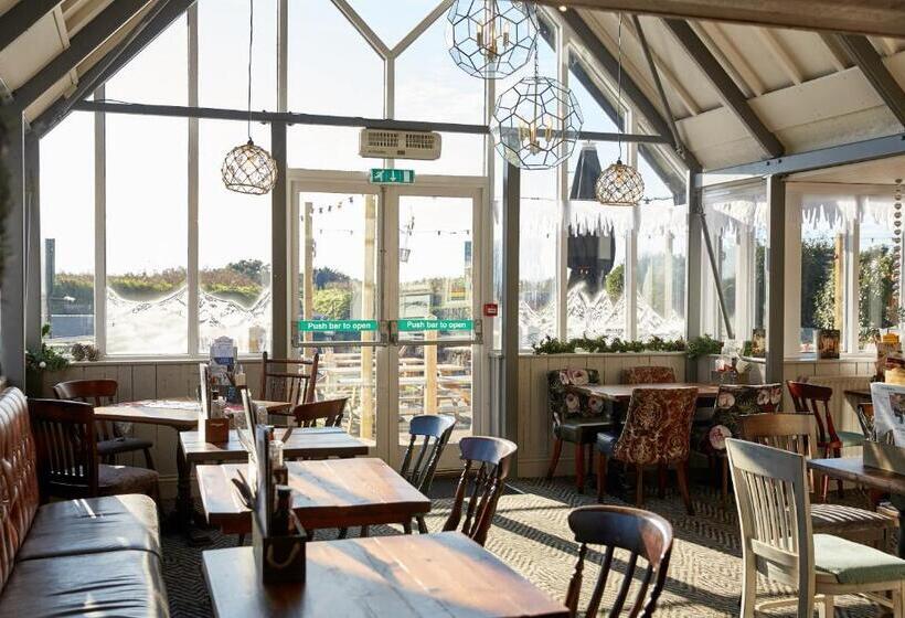 Fotos del hotel The Spyglass & Kettle By Greene King Inns:  13