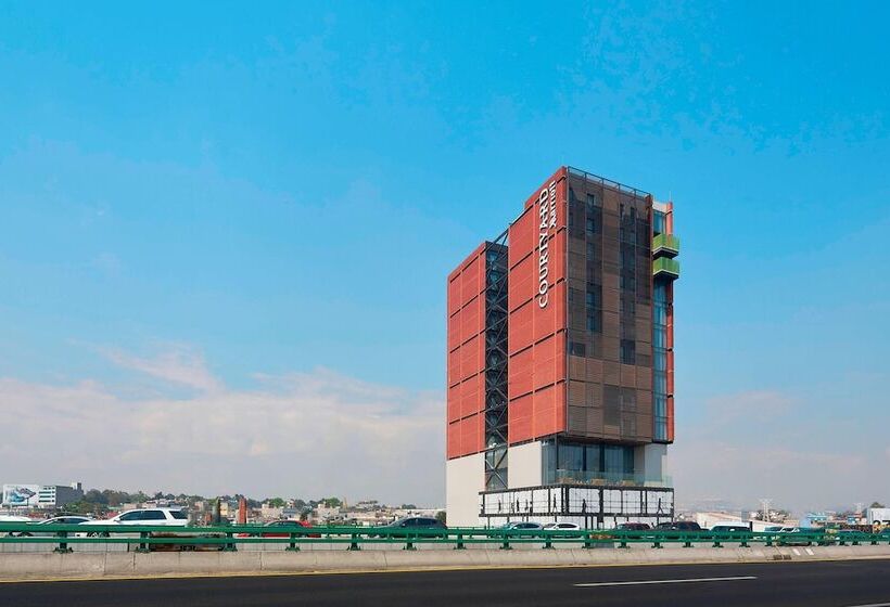 Courtyard By Marriott Mexico City Toreo