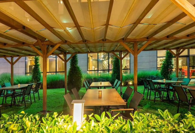 Fotos del hotel Ibis Istanbul Tuzla:  3