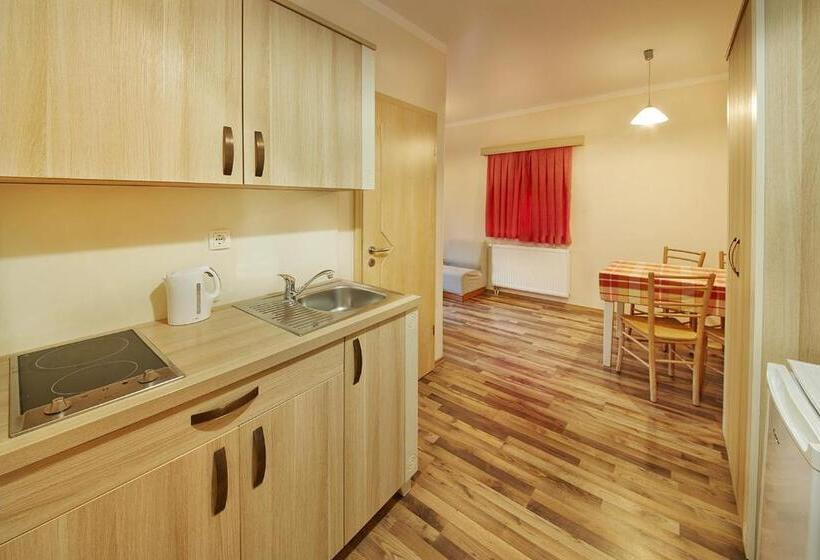 Fotos del hotel Rute Hotel And Apartments:  9