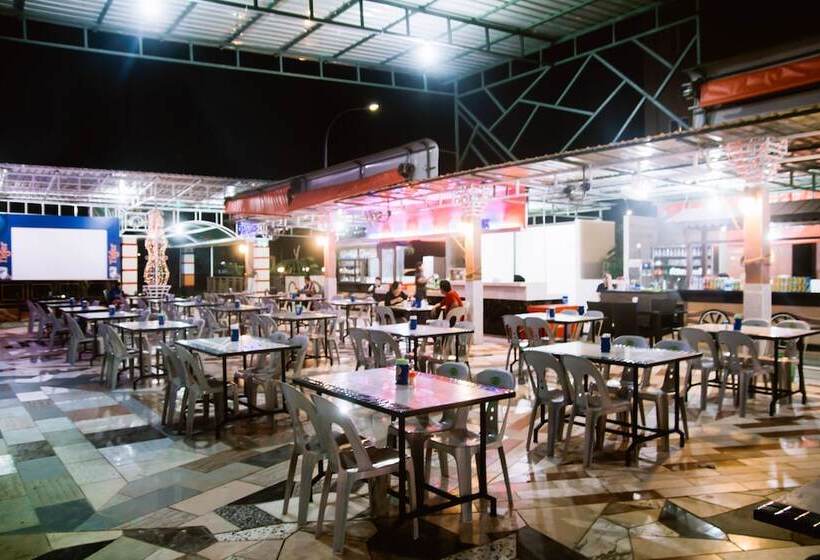 Fotos del hotel The Golden Bay Hotel Batam:  4