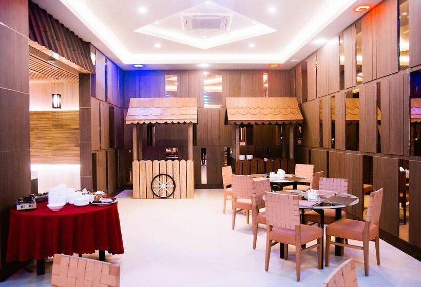 Fotos del hotel The Golden Bay Hotel Batam:  21