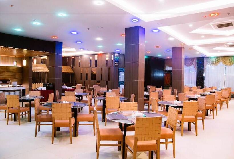 Fotos del hotel The Golden Bay Hotel Batam:  22