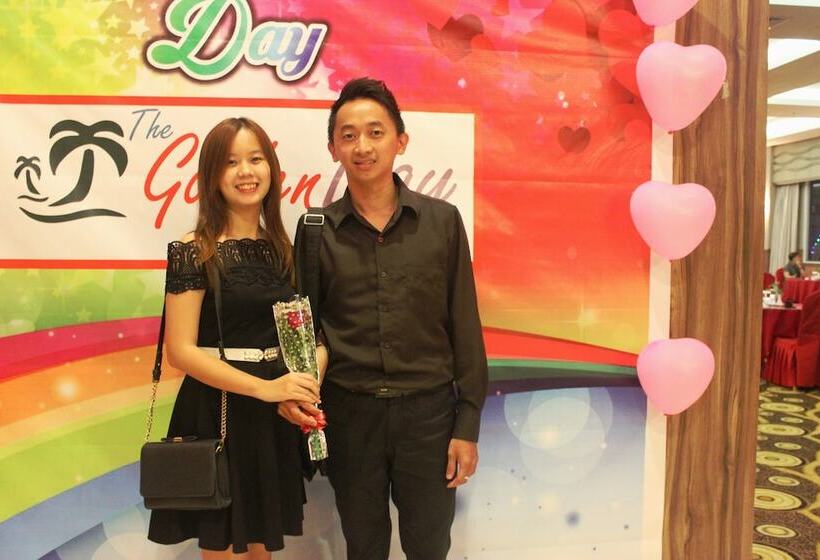 Fotos del hotel The Golden Bay Hotel Batam:  7