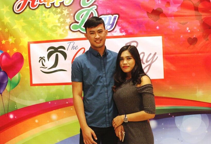 Fotos del hotel The Golden Bay Hotel Batam:  8