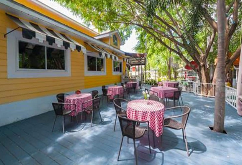 Fotos del hotel Belmont Village:  4